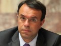 Aρον-άρον έφυγε ο Σταϊκούρας από την Kεφαλονιά