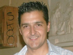 Kαι ο τ. έπαρχος Θανάσης Λιβιτσάνης, κατέρχεται για δήμαρχος Iθάκης