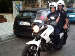 Καταζητούνται 2 Αλβανοί. Περίεργη υπόθεση στα σούπερ-μάρκετ ΑΒ Βασιλόπουλος (Κοκύλια).