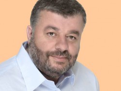 Ο επικεφαλής της δ. αντιπολίτευσης κ. Θεόφιλος Μιχαλάτος Ο επικεφαλής της δ. αντιπολίτευσης κ. Θεόφιλος Μιχαλάτος