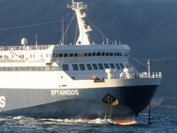 Καθημερινή ακτοπλοϊκή σύνδεση με Κεφαλονιά και Ιθάκη ζητάνε οι Κεφαλονίτες της Πάτρας