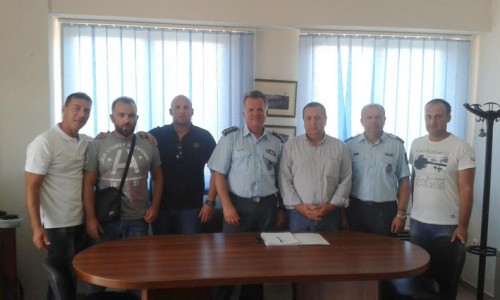 Φωτό από τη συνάντηση του αστ. δ/ντή με την Ενωση