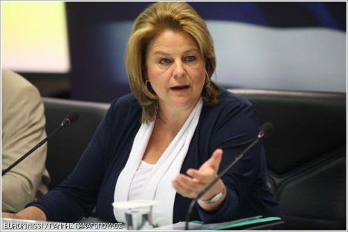 Η πρόεδρος της Εθνικής Τράπεζας και της Ενωσης Ελληνικών Τραπεζών κ. Λ. Κατσέλη