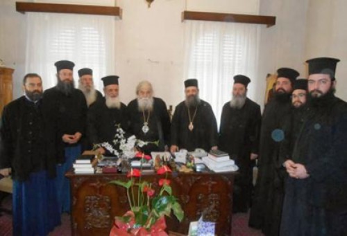 Ο Μητροπολίτης κ. Σπυρίδων και οι ιερείς της Ιεράς Μητροπόλεώς μας