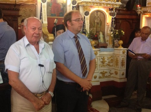 Ο δήμαρχος κ. Αλέξανδρος Παρίσης και ο πρόεδρος του Δ. Συμβουλίου κ. Νίκος Ανουσάκης στον Εσπερινό του Αγίου Φανουρίου. 