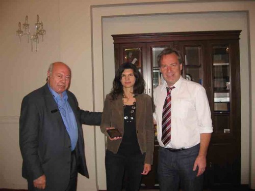 Αλ. Παρίσης-Ευ. Λιοσάτου-Β. Κεκάτος