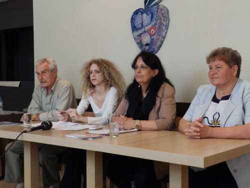 Το πάνελ της χθεσινής συνέντευξης στο Ξενοδοχείο Μουϊκης. Από αριστερά: Κ. Παπαδάτος, Τζ. Αρσένη, Σ. Παπαδάτου και Π. Αντωνέλλου